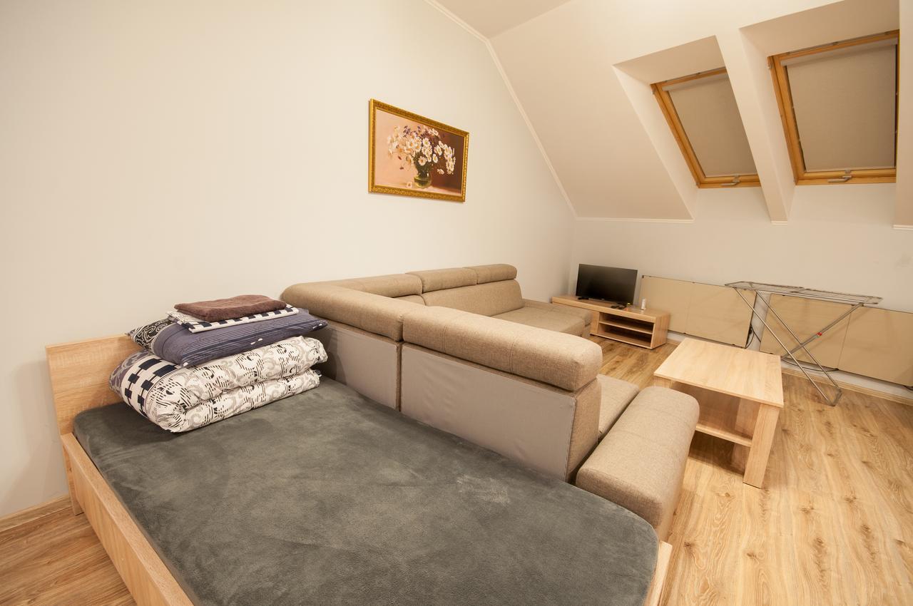 Wonderful Flat On City Center Uzhhorod Exterior photo